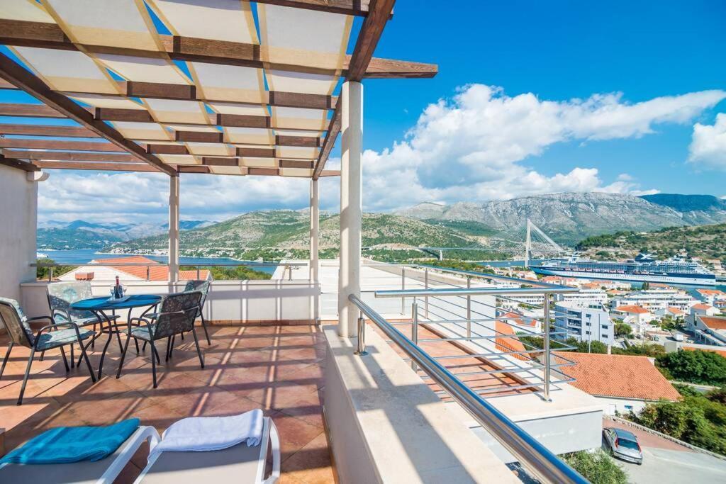 Modern Villa With Swimming Pool - Penthouse Дубровник Экстерьер фото
